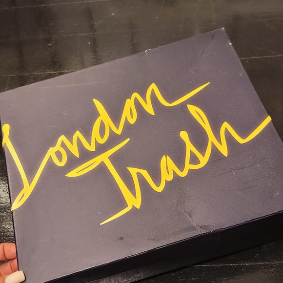 London Trash Heeled Studded Boots Booties Size 8 - Picture 6 of 9